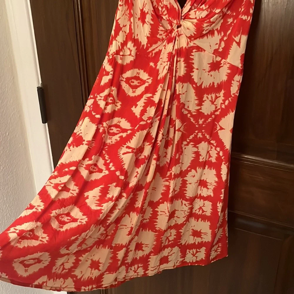 Christophe Sauvat 100% Silk Summer Dress. Deep V Front and Back. - Picture 2 of 3